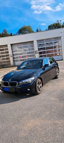 BMW 118i SPORT