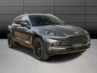 Aston Martin DBX 550