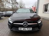 Mercedes-Benz A 180d Progressive=Automatik-Leder-Navi-Carplay= - mit Diesel-Antrieb: Kleinwagen