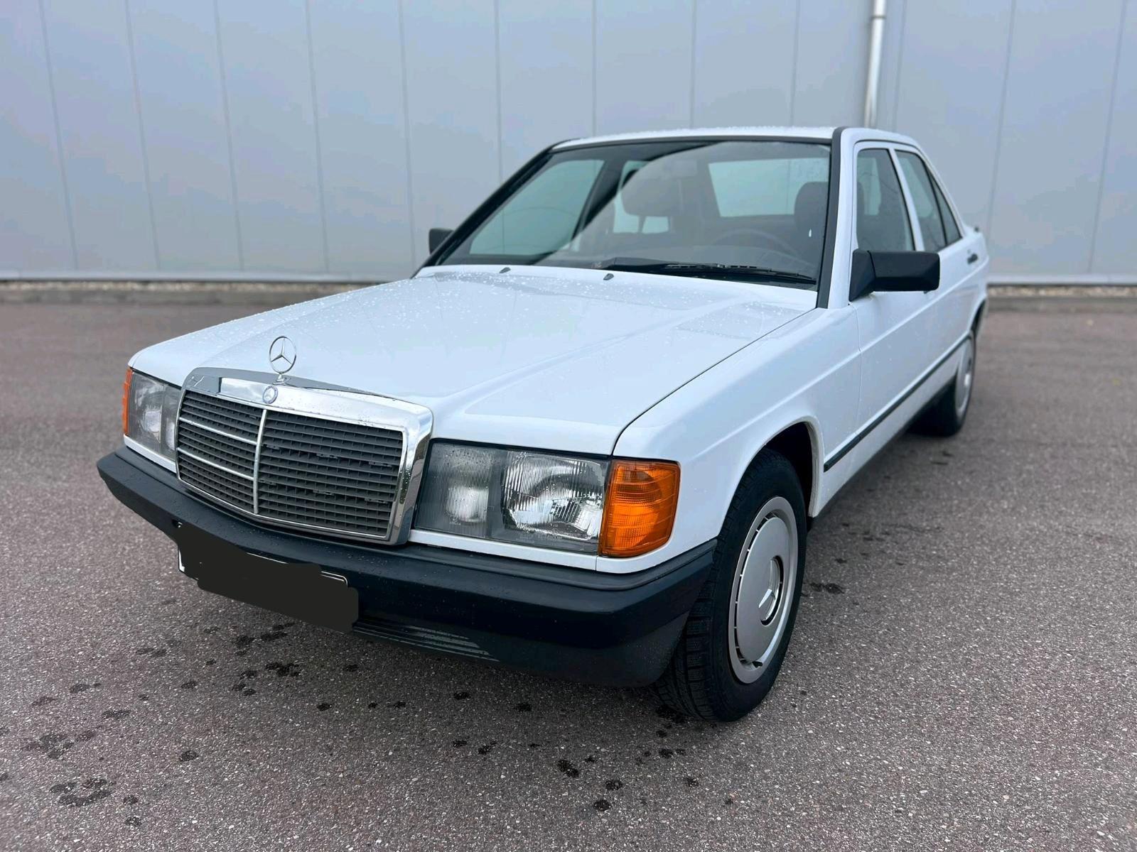 Mercedes-Benz 190