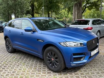 Jaguar F-Pace - 3