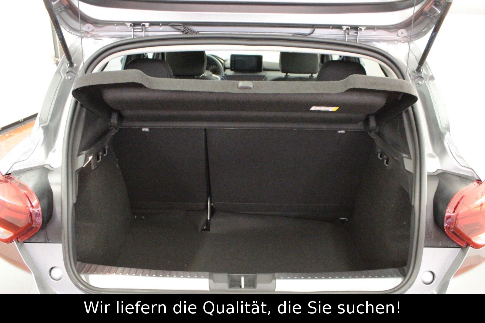 Fahrzeugabbildung Dacia Sandero TCe 90 Expression*Winterpaket*