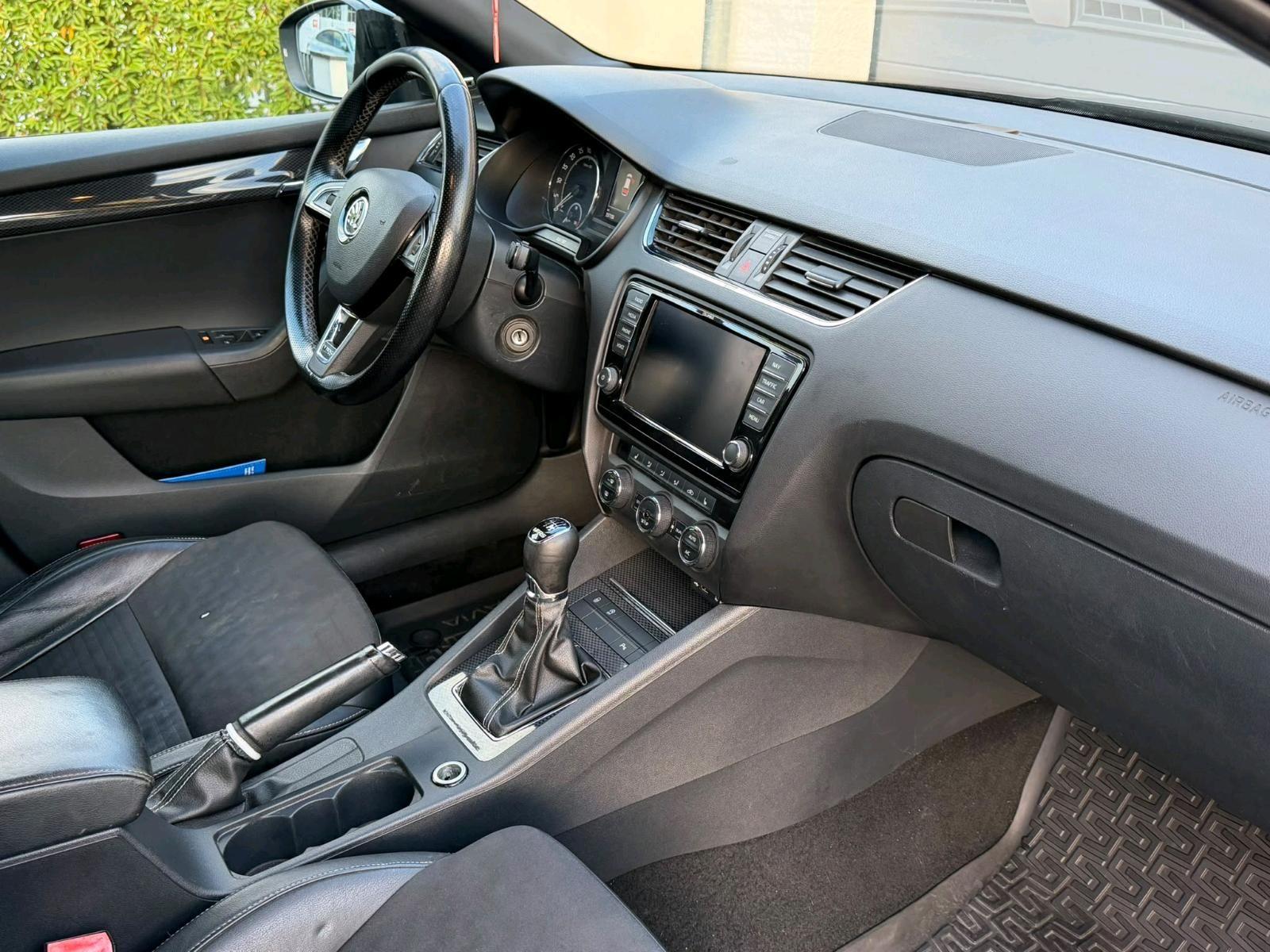 Skoda Octavia 2014 — photo 11