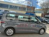 Volkswagen T7 Multivan Life 7-DSG NAVI Klima AHK - VW T7 Multivan LIFE Gebrauchtwagen