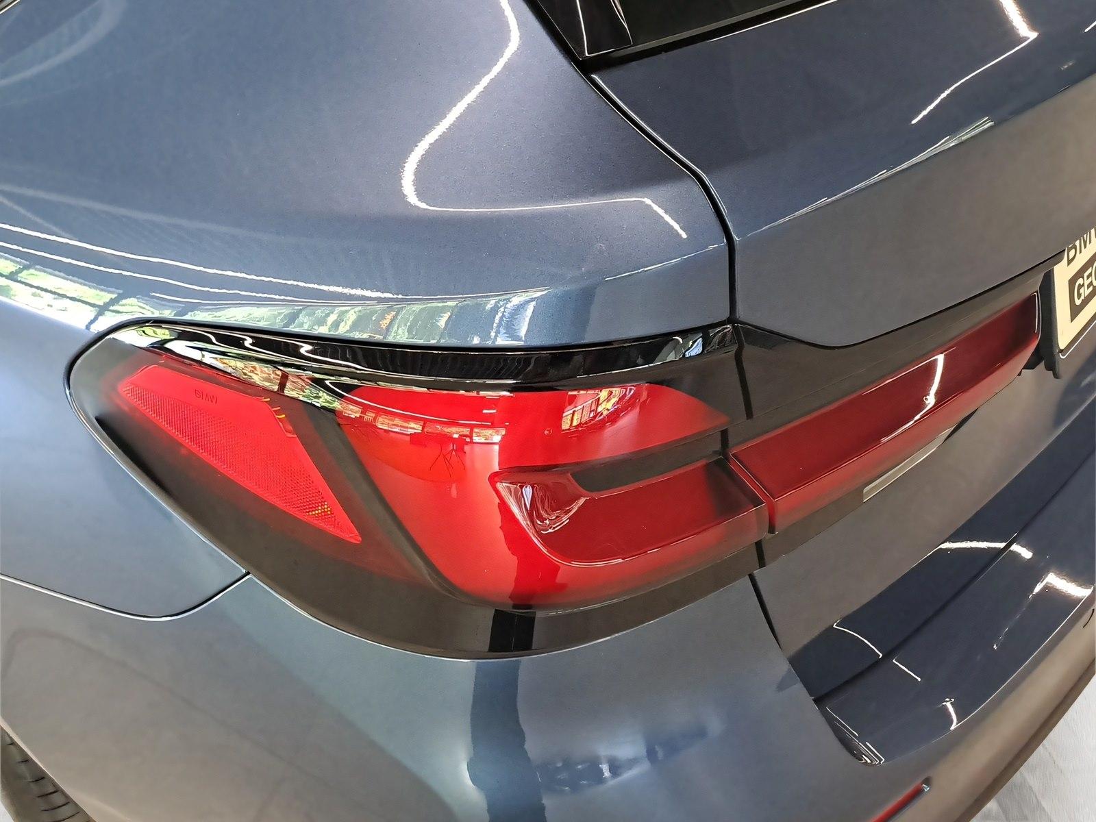BMW 530i Touring LiveCockpitProf Head-Up Kamera