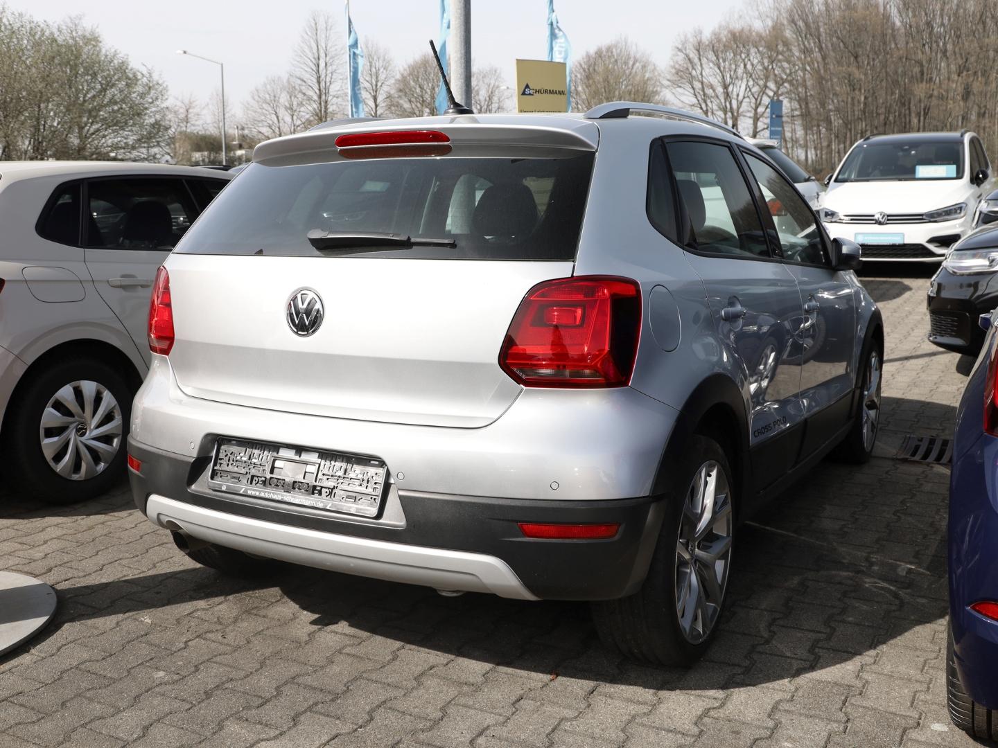 Volkswagen Polo CROSS DSG NAVI BIXENON RFK SHZ