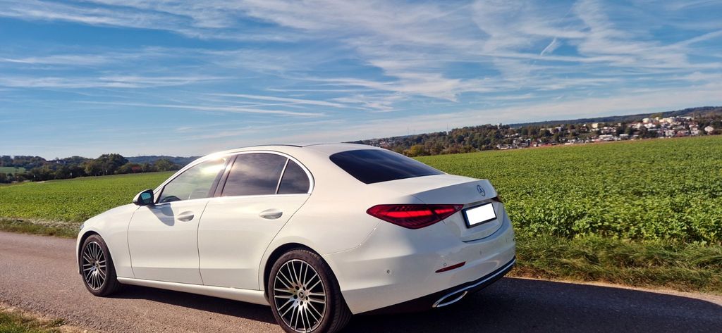 Image of Mercedes-Benz C 300