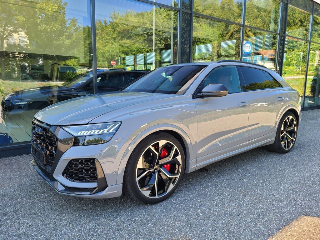 Image of Audi RSQ8