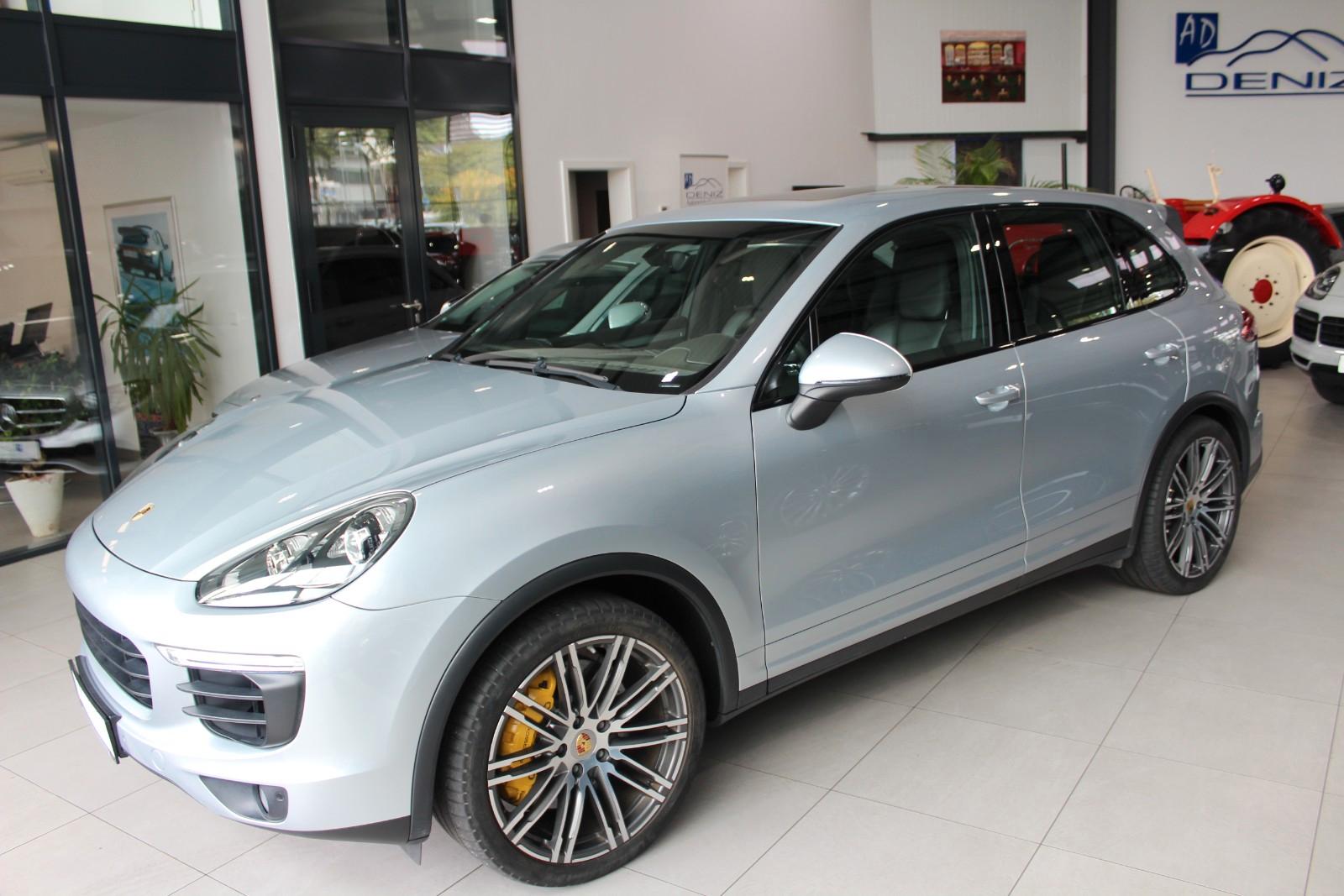 Porsche Cayenne S  ** PCCB ** Sport-Chrono