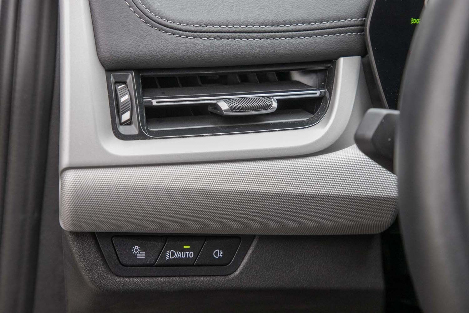 BMW 225 Active Tourer - Bild 11