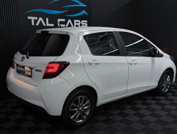 Toyota Yaris - 4