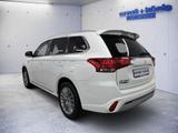 Mitsubishi Outlander 2.4 4WD PHEV Spirit RFK NAVI SHZ ALU - Mitsubishi Gebrauchtwagen in Freiburg