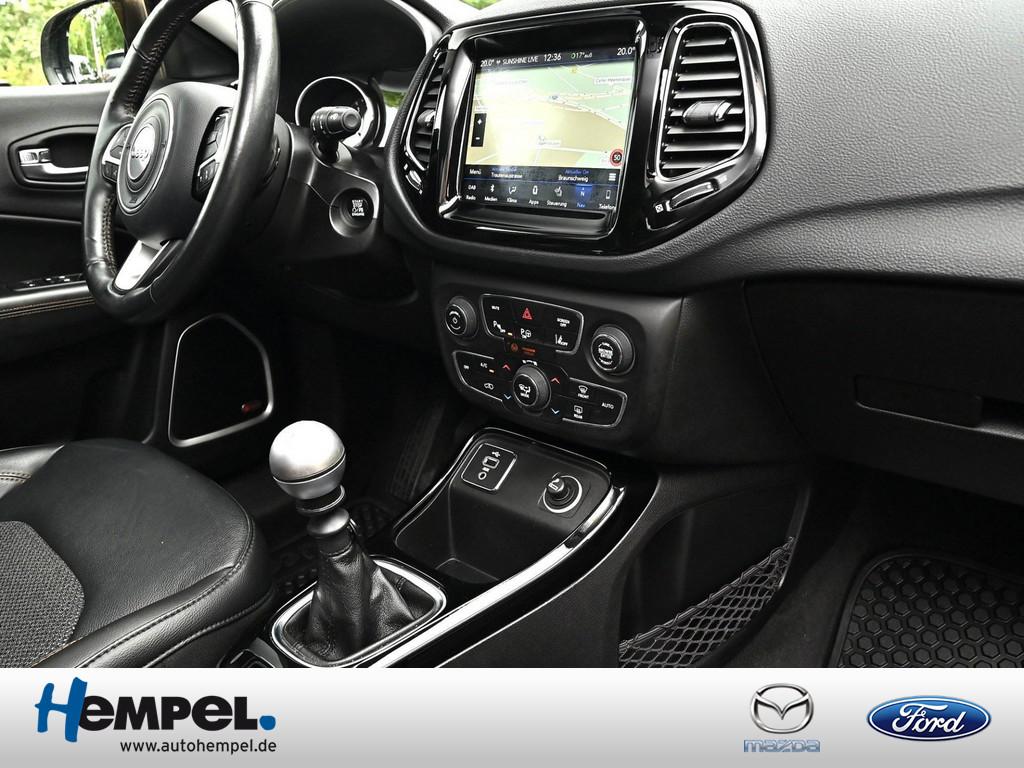 Jeep Compass 1.4 Limited PDC SHZ KAMERA XENON NAVI