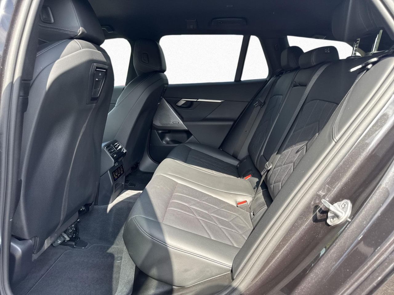 BMW 520 - Bild 17