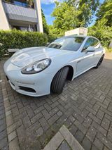 Porsche Facelift - Bose - Radar - Standheizung - Diesel - Porsche Panamera: Weiß