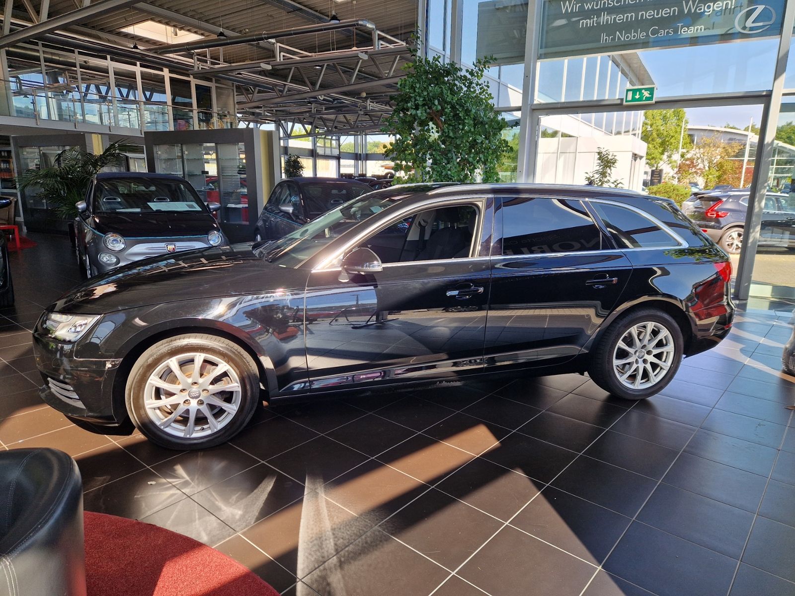 Fahrzeugabbildung Audi A4 Avant sport KLIMA XENON NAVI ALU