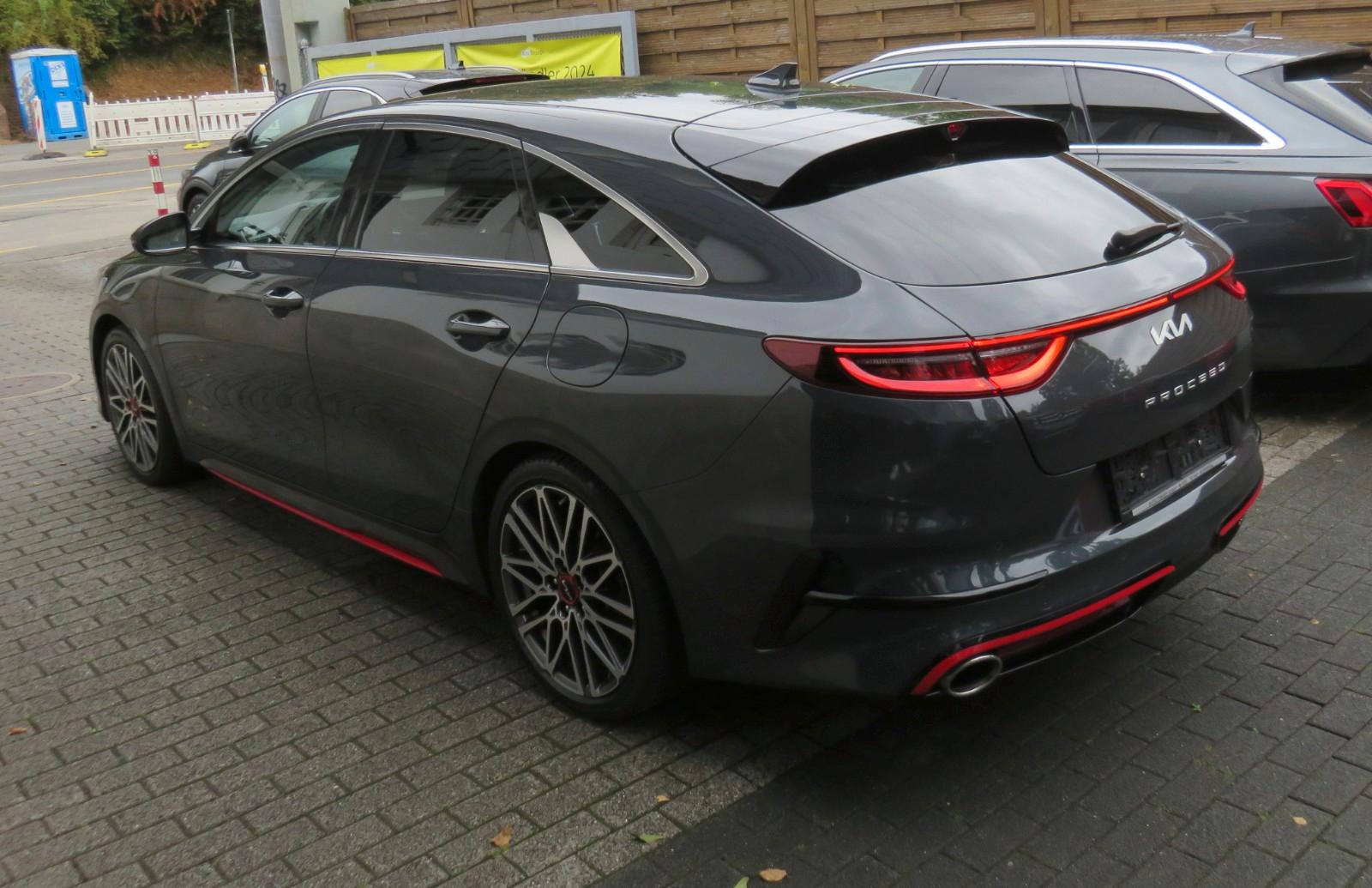 Kia ProCeed GT / Top Zustand