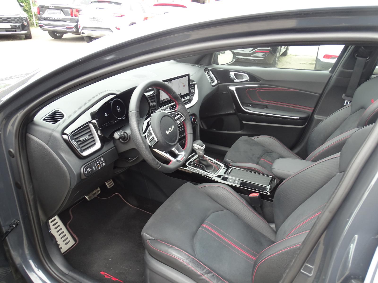 Kia PROCEED 1.6T GT DCT Komf.p.,Panoramad.Bastuck