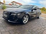 Audi  A 4 B 8 2.0 l 211 ps  Ahk Sport ausp... - Audi A4 aus 2010: Limousine