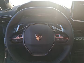 Peugeot 2008 Allure 1.2 PureTech 130 LED+SHZ+ACC+Alcant.