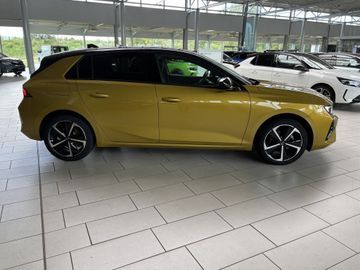 Fotografie 5 des Opel Astra 1.2 Turbo GS AHK