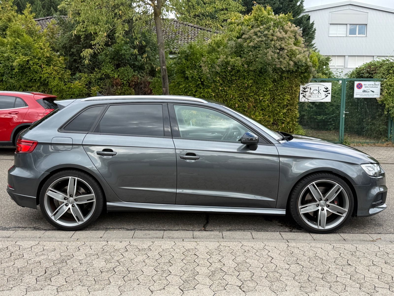 Audi S3 Sportback 2.0TFSI quattro S-Tronic Exclusive foto 14