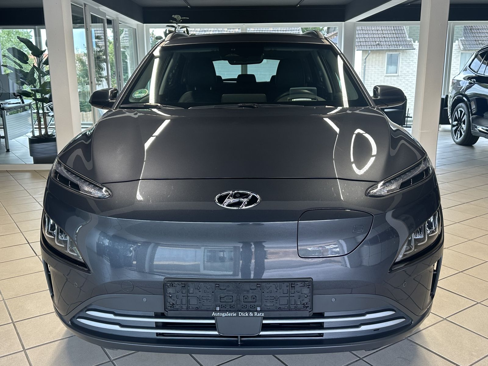 Hyundai Kona Elektro Prime LED HUD NAV S-DACH LEDER 64KW imagem 2
