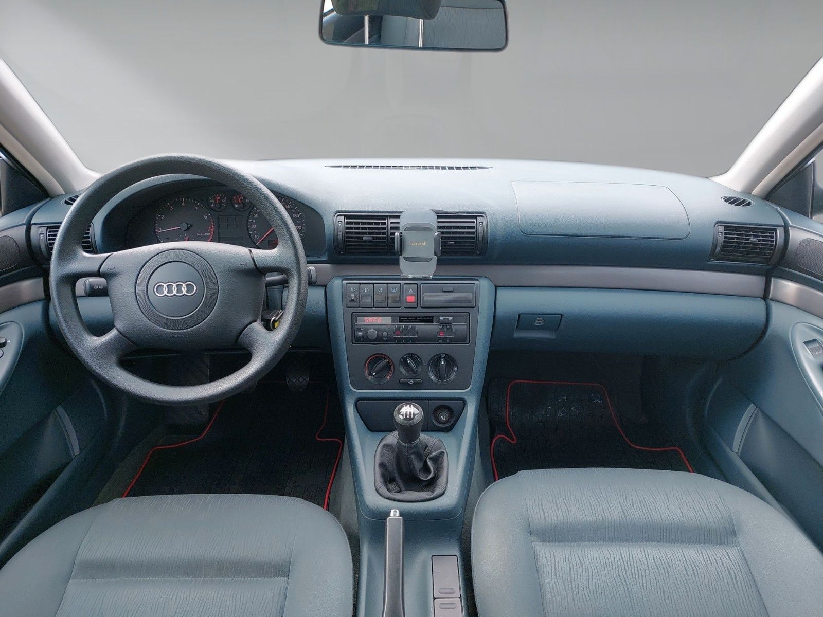 Audi B5 1.8 NUR GEWERBE BATTERIE BREMSEN NEU – Bild 11