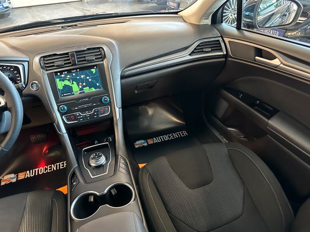 Ford Mondeo Turnier Titanium AWD *AHK*Kamera*Klima*BT