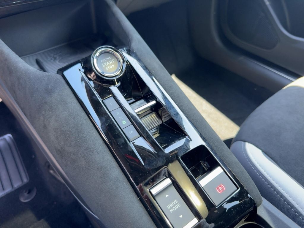 Fahrzeugabbildung Alfa Romeo Junior Sport Speciale Ibrida