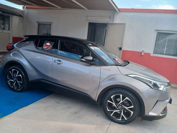Toyota C-HR - 12