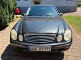 Mercedes-Benz E240 Elegance - Mercedes-Benz E 240 von privat