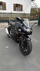 Suzuki GSX 250 RZAL8  - SPORTLER VON 126 BIS 250 CCM
