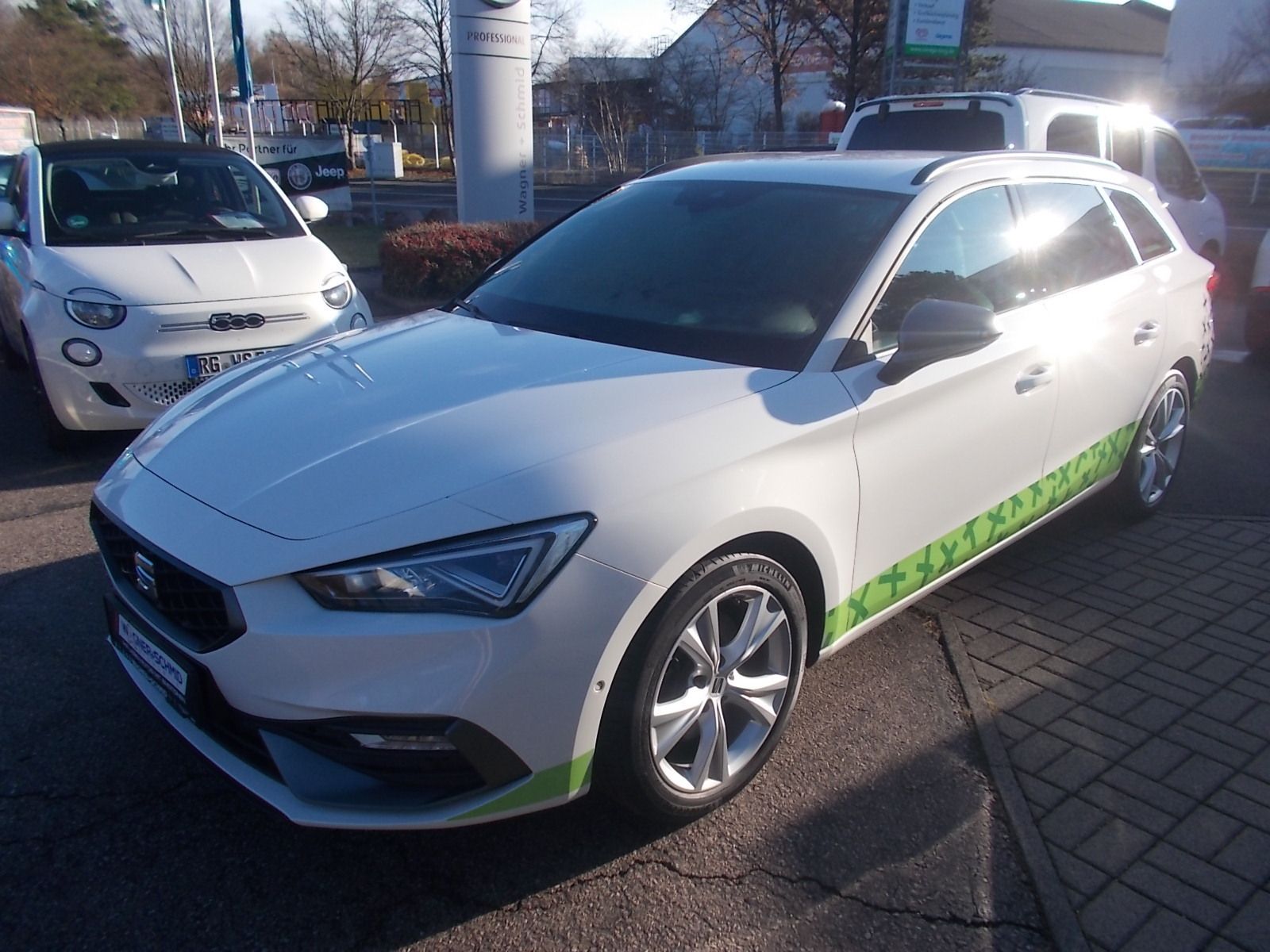 Fahrzeugabbildung SEAT Leon Sportstourer FR 2.0 TDI DSG