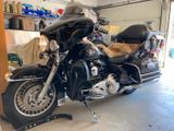 Harley-Davidson Ultra Classic E-Glide  - HARLEY-DAVIDSON ULTRA
