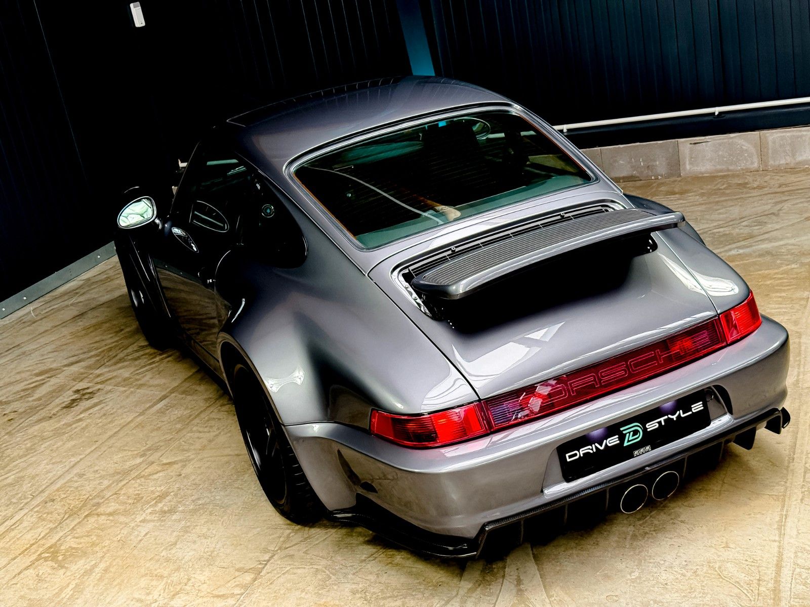 Fahrzeugabbildung Porsche 911 Kimaera 1 of 28