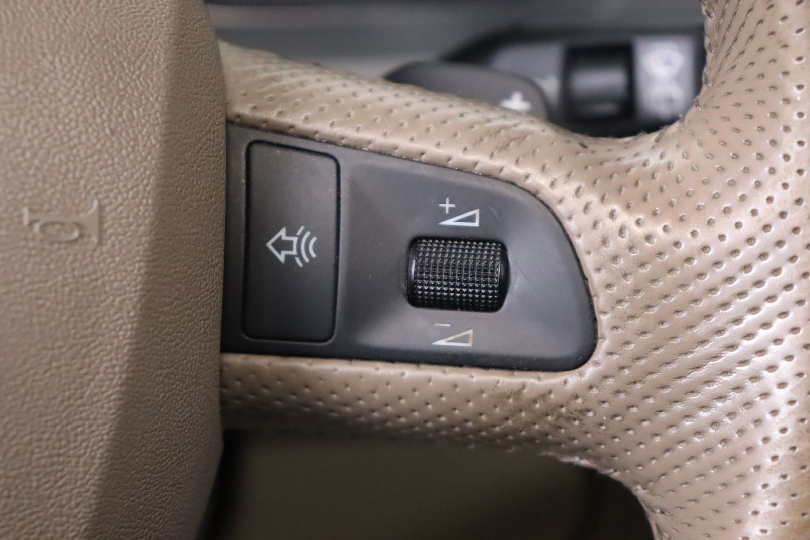 Fahrzeugabbildung Audi A6 3.0 TDI quattro Avant * Bi-Xenon * Memory