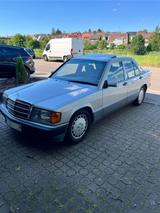 Mercedes-Benz Mercedes  E 190 2.3 - Mercedes-Benz 190 Gebrauchtwagen in Stuttgart
