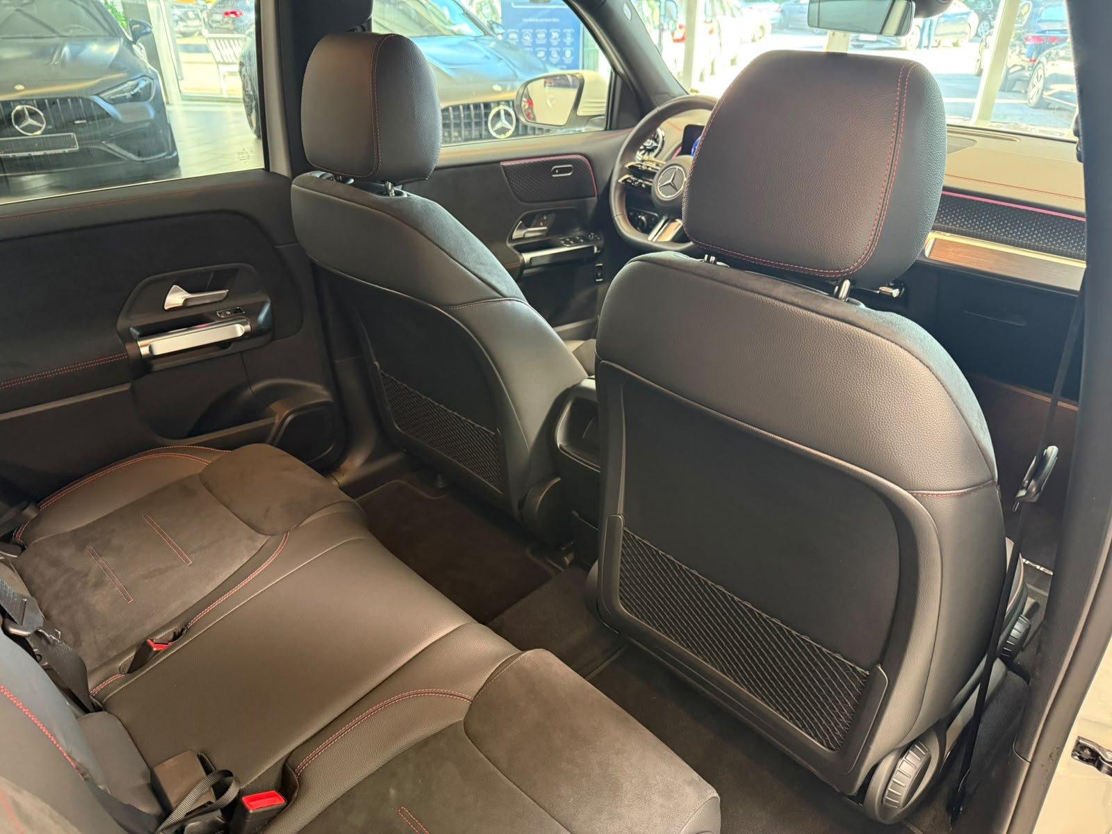 Mercedes-Benz EQB 250+ AMG+DISTR+KAMERA+TOTW+FAP+CARPLAY+LED