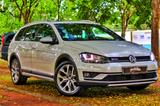 Volkswagen Golf VII Alltrack Variant 4Motion*NAVI*PDC*PANO* - Volkswagen Golf: Alltrack
