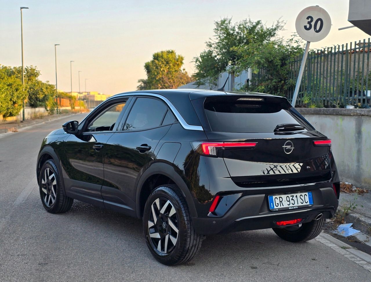 Other NEW OPEL MOKKA GS 1.5 DIESEL 2024 PARI AL NUOVO imagem 3