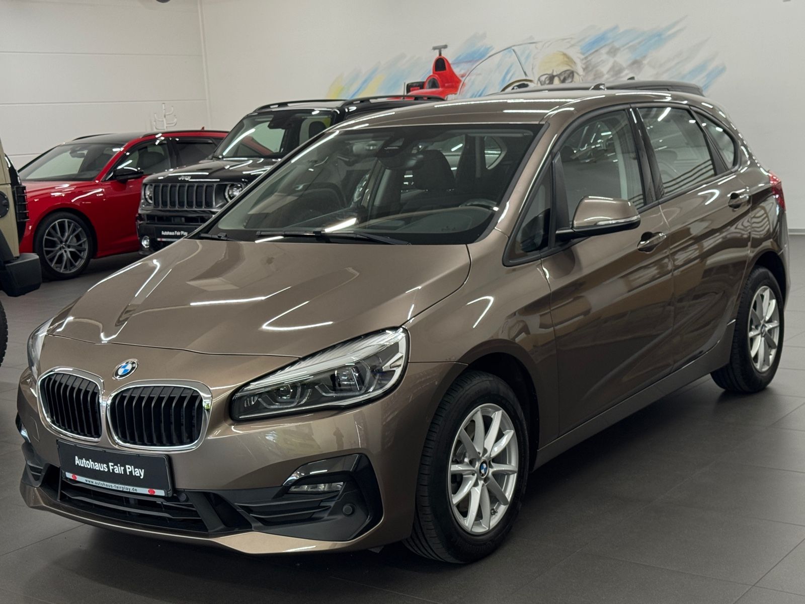 BMW 220 Active Tourer Aut. LED/NAVI/PDC/1.HAND/TOP!