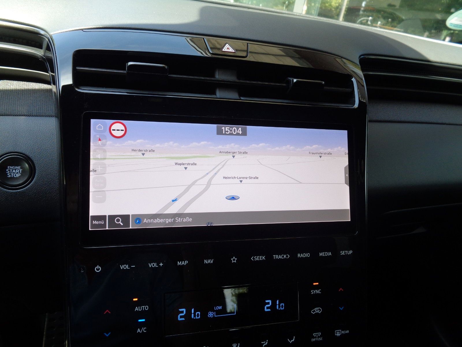 Fahrzeugabbildung Hyundai TUCSON 1.6 T-GDI PHEV AT 4WD N-LINE SITZP. SD