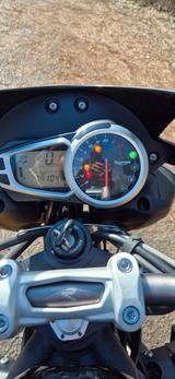 Triumph Speed Triple 1050R - TRIUMPH MOTORRAD