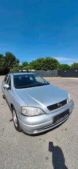 Opel OPEL ASTRA 1.8 AUTOMATIK TÜV NEU KLIMA EL ... - Opel Astra aus 2001: 1.8