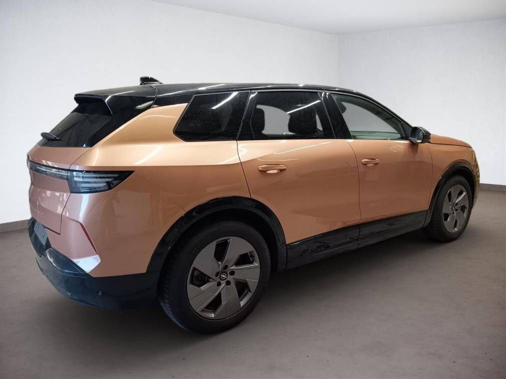 Fahrzeugabbildung Opel Grandland Electric GS 157KW Automatik