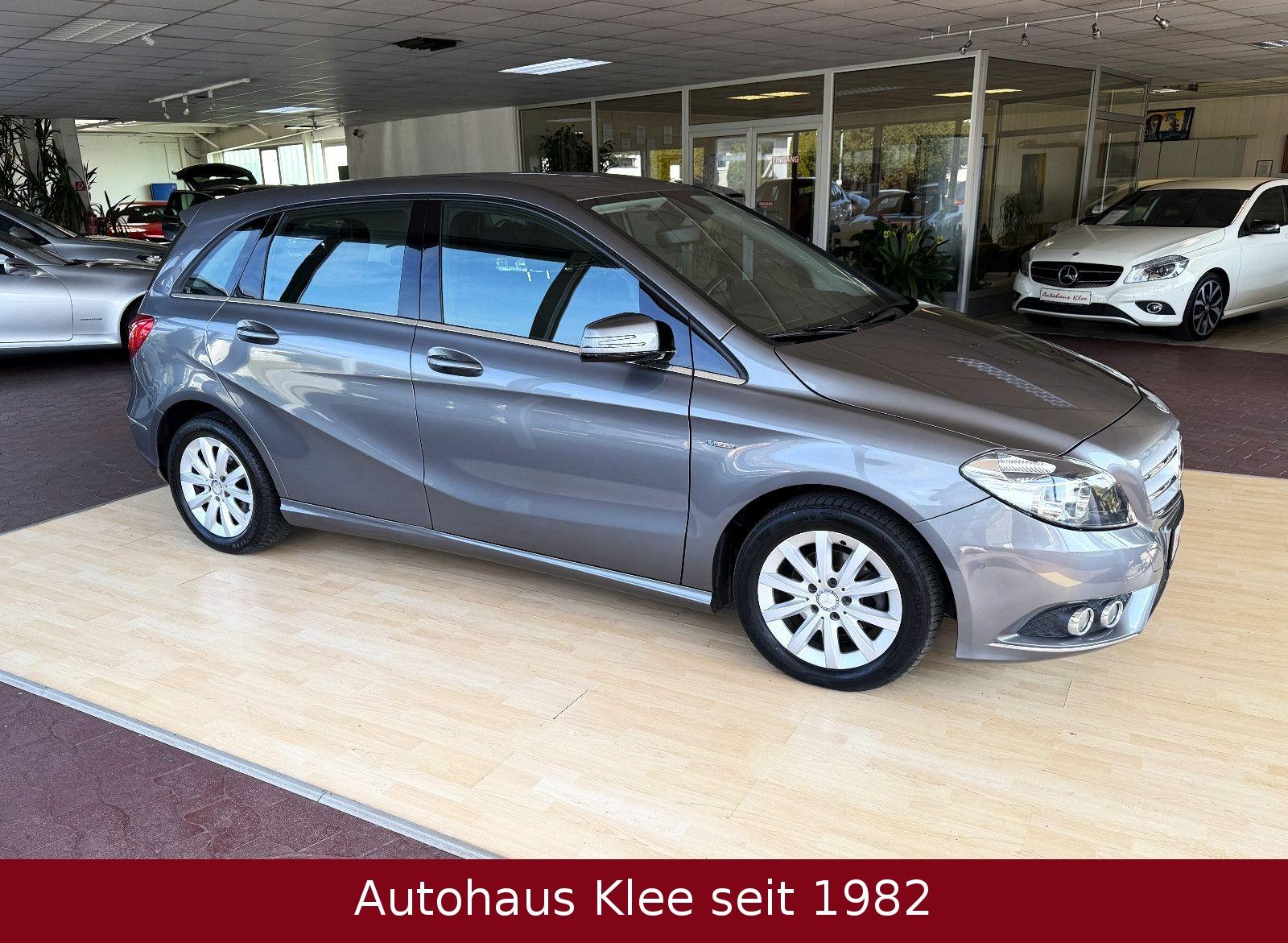 Mercedes-Benz B 180 *Shzg*Bluetooth*2.Hand*