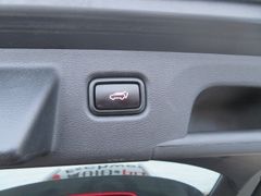 KIA cee'd Sportswagon 1.6 PHEV Platinum Edition LED KIA cee'd Sportswagon 1.6 PHEV Platinum Edition LED