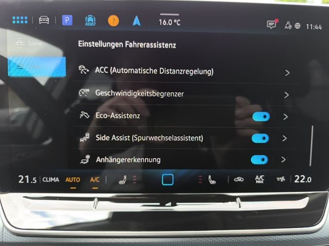 Fahrzeugabbildung Volkswagen Golf VIII Variant 2.0 TDI SCR DSG Goal LED PLUS