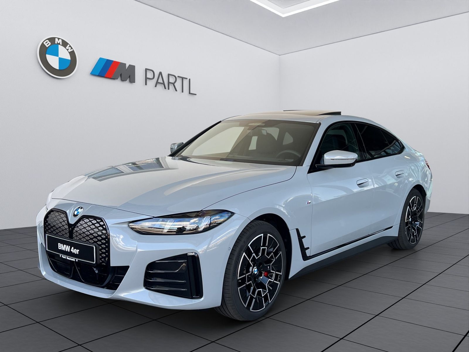 BMW i4 xDrive40 M Sportpaket Pro NAVI LED eGSD AHK H